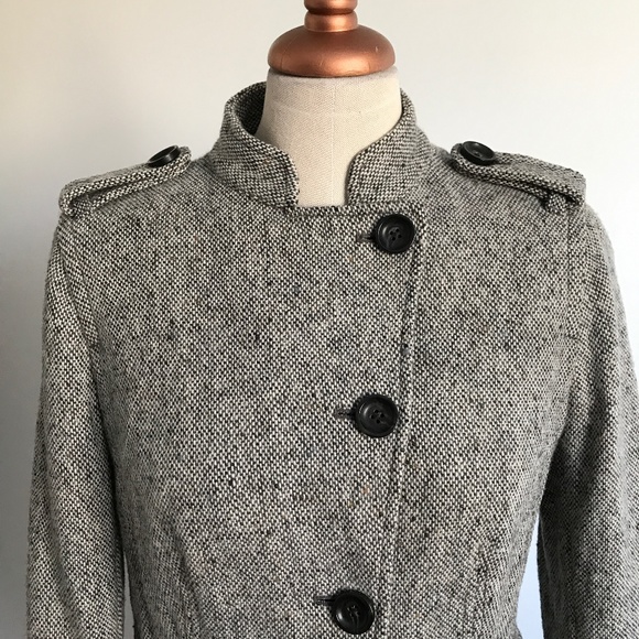 Gap - Grey Tweed Fitted Button up Jacket - Picture 2 of 10